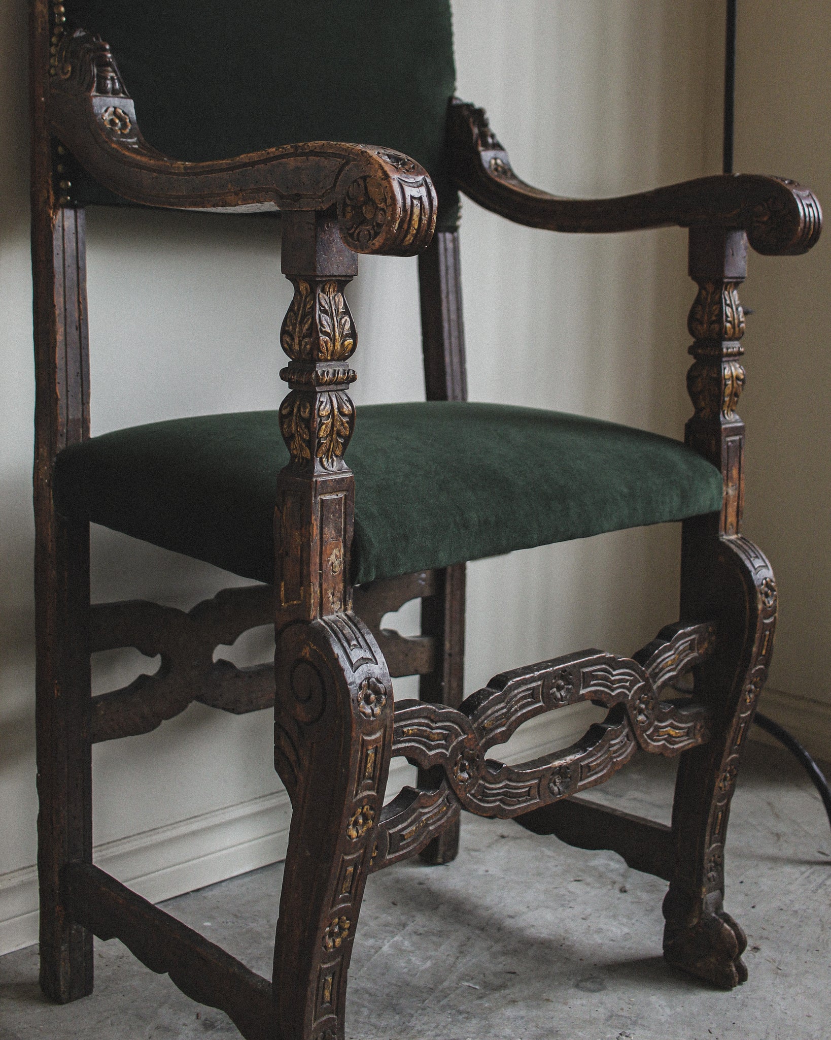Spanish Throne Chair